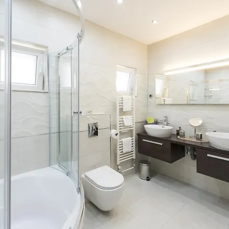 Deluxe With Grand Sea View
